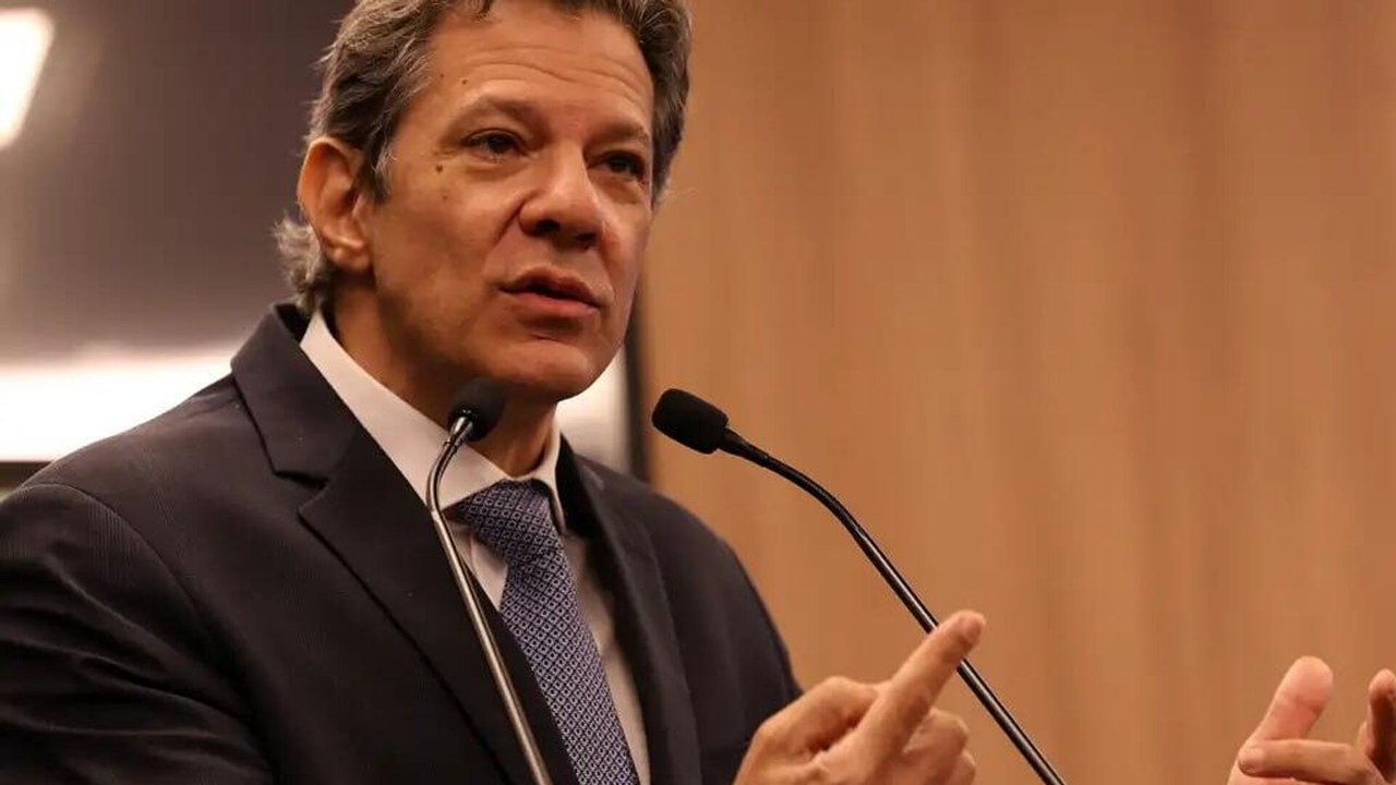 Fake news sobre Pix afastou 'fintechs' da mira da Receita; Haddad anuncia monitoramento rigoroso