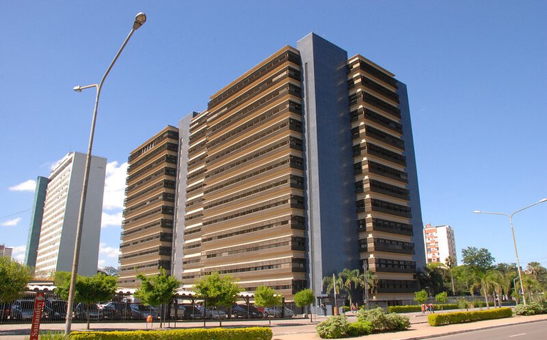 Justiça gaúcha proíbe Cobasi de vender animais em lojas dentro de shoppings no Brasil