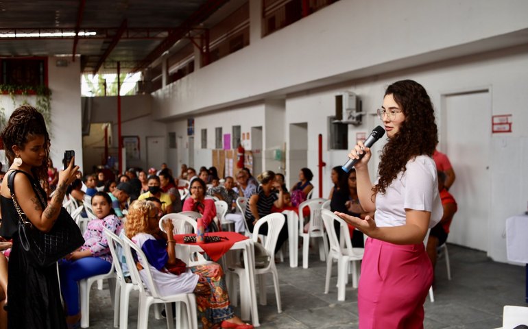 Teca Nelma abre seleção para destinar recursos para projetos de Maceió