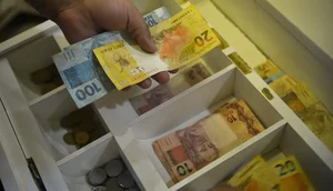 Dinheiro / Foto: Foto: Marcello Casal JrAgência Brasil