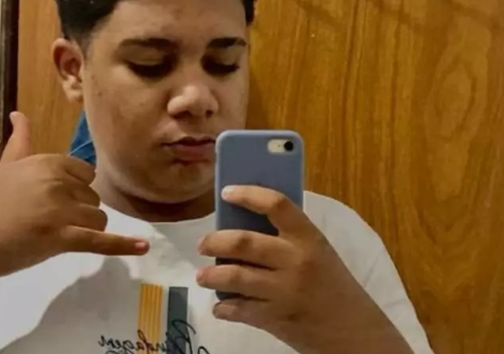Família de adolescente morto em abordagem policial cobra agilidade em inquérito