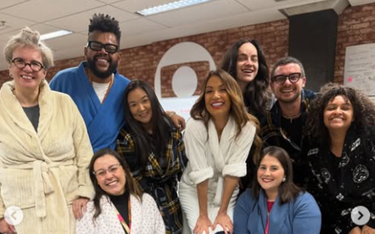 Patrícia Poeta celebra aniversário em hospital ao lado do filho Felipe Poeta