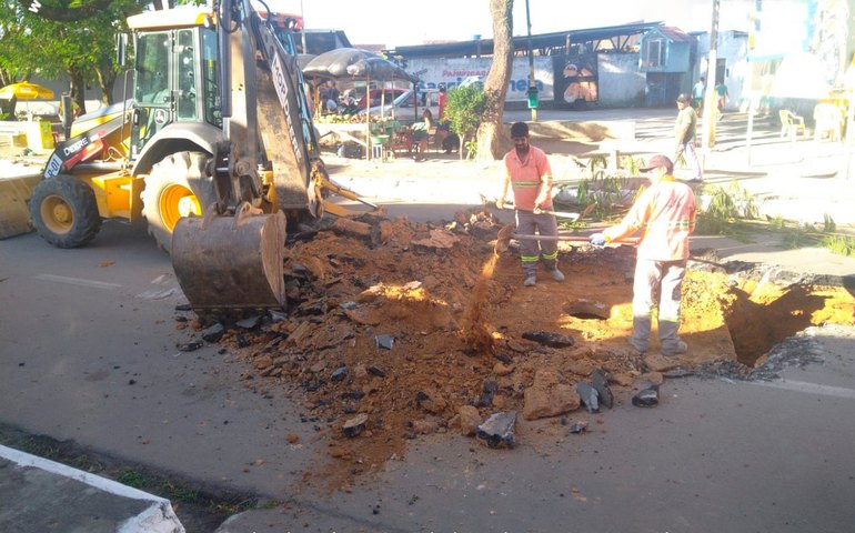 Seminfra reconstrói galeria danificada por ligação clandestina de esgoto no Clima Bom