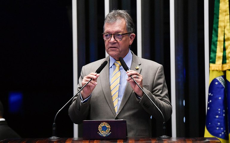 Laércio defende a expansão do ensino profissionalizante no Brasil