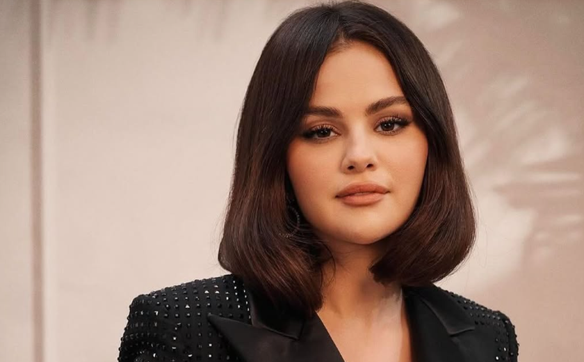 Selena Gomez chora por deportações nos EUA: 'Todo meu povo está sendo atacado'