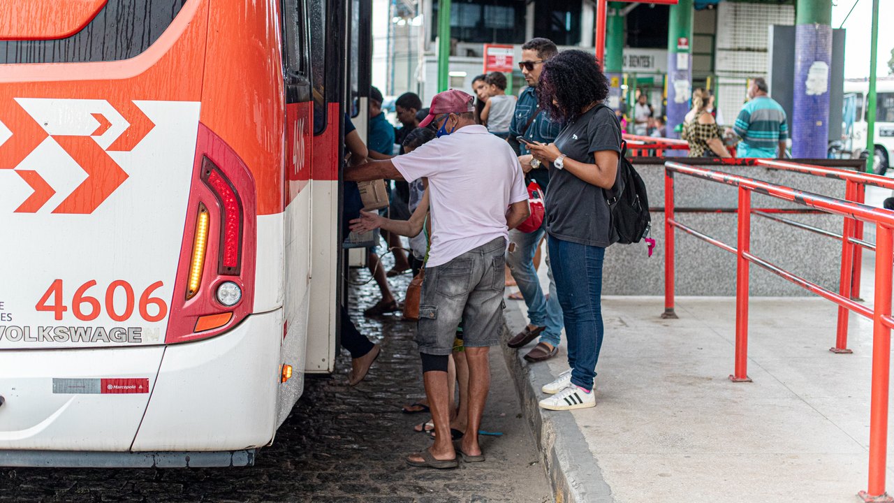 Itinerário da linha 4006 será alterado para obra na via a partir de segunda-feira (20)