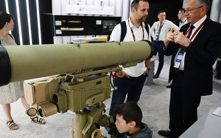 Consórcio Kalashnikov testa controle remoto de sistema de mísseis antitanque Konkurs-M (VÍDEO)