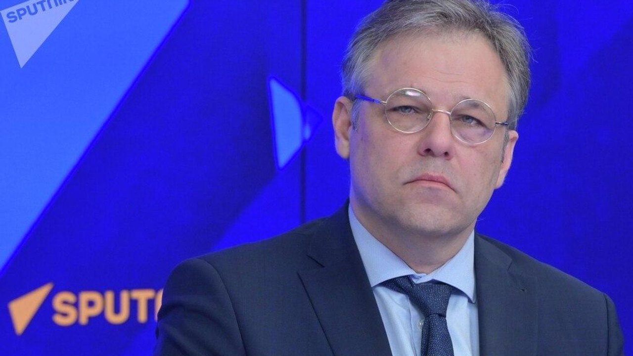 Ucrânia receberá resposta separada pelo ataque massivo de drones contra Moscou, declara Miroshnik