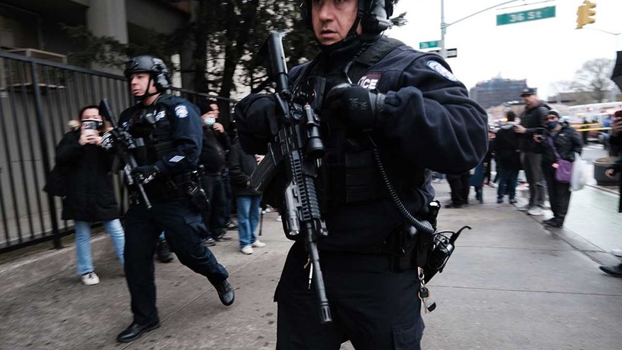 Suspeito de ataques aleatórios contra mulheres em Nova York é preso pela polícia