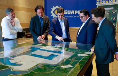 Suape recebe missão do segundo maior porto da Europa e avança na agenda internacional