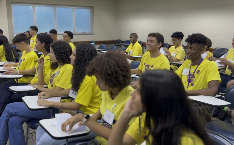 Última semana para estudantes se candidatarem ao programa educacional do Instituto Ponte
