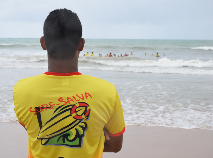 Surf-Salva promove treinão para celebrar 10 anos de prevenção a afogamentos em Alagoas
