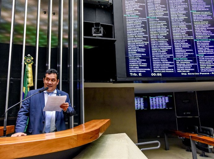 Em defesa dos brasileiros, Severino Pessoa vota favorável ao Pacote Anticrime