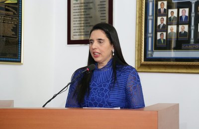 Prefeita Pauline Pereira toma posse para mais um mandato no Executivo municipal