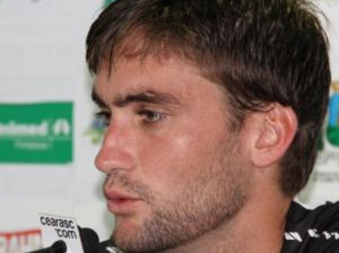 Diretoria alvinegra anuncia a contratação do goleiro Luiz Cetin