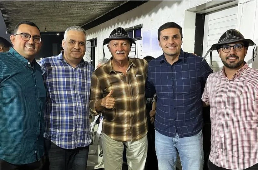 E a festa junina de Quebrangulo foi pra lá da arretada; muito forró pé-de-serra e cultura popular