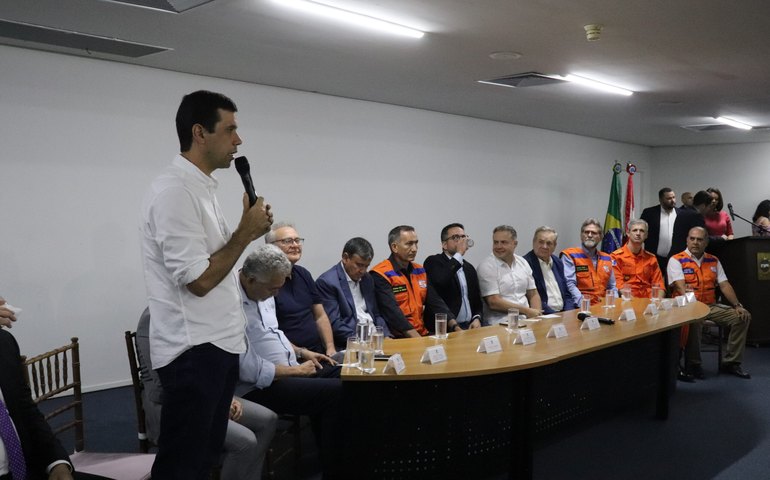 Ministros anunciam auxílio financeiro para famílias desabrigadas e obras estruturantes em municípios