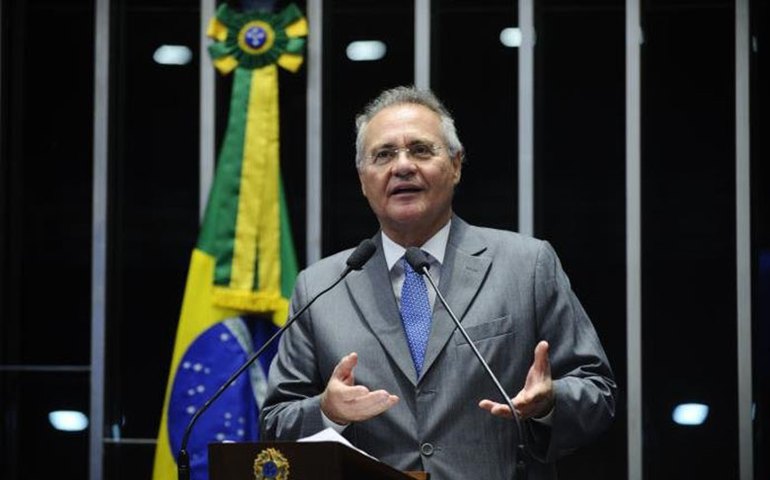 Reforma trabalhista não passa no Senado, diz Renan Calheiros