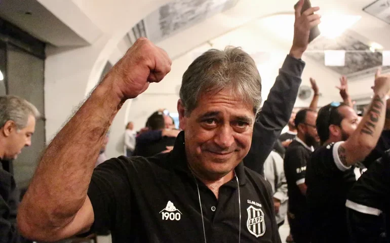 Eberlin diz que a Ponte Preta resolverá bloqueio com o transfer ban