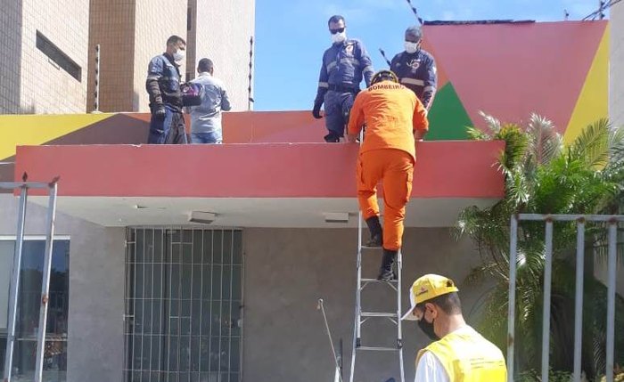 Corpo de Bombeiros foi acionado para retirar o corpo