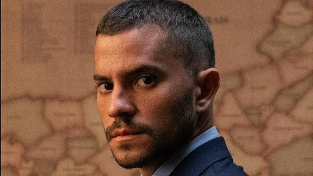 Quem é André Lamoglia, protagonista que se destaca na série 'Os Donos do Jogo', da Netflix