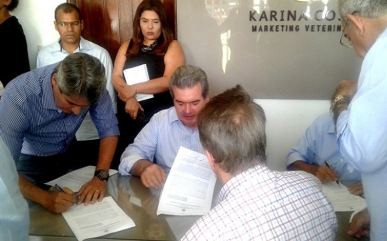 Governo assina ordem de serviço para Matadouro do Vale do Paraíba