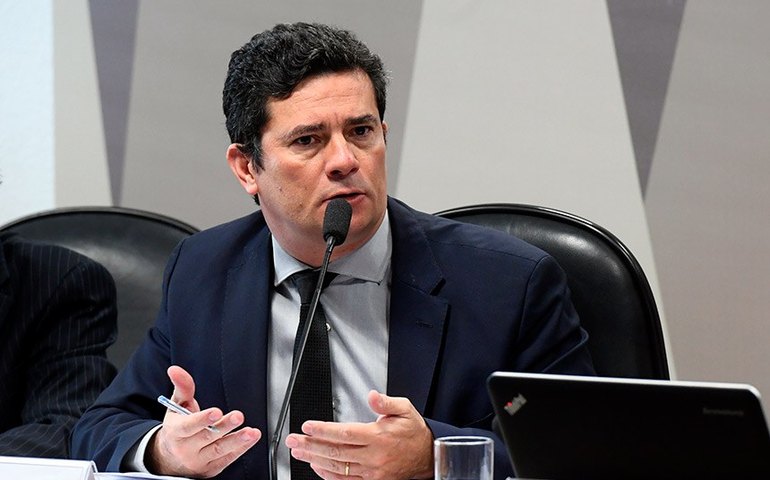 Moro rebate declaração de ministro sobre ranking de corrupção: 'Fale menos e vá trabalhar'