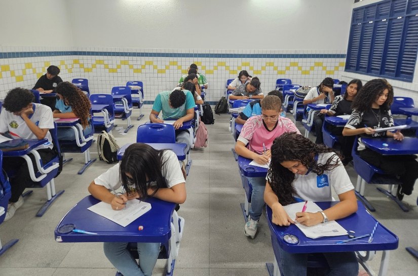 12° Concurso de Redações tem início com aplicação de provas