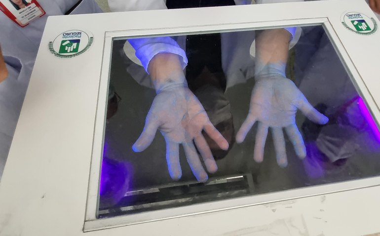 Hospital de Emergência do Agreste promove atividade em comemoração ao Dia Mundial de Higiene das Mãos