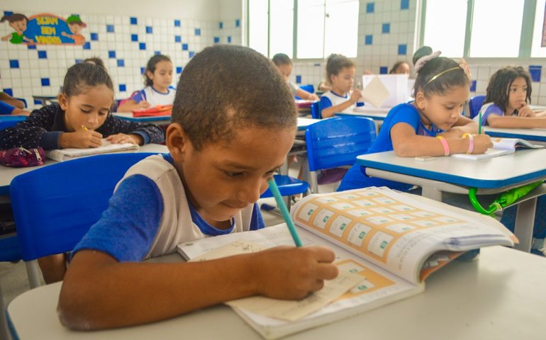 Guia norteia retorno seguro às aulas presenciais