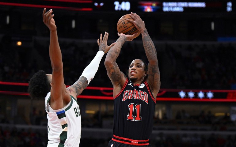 Duelo entre DeRozan e Antetokounmpo termina com vitória dos Bulls sobre os Bucks