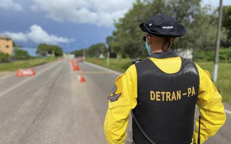 Em Arapiraca, Detran orienta a população para um trânsito seguro no carnaval