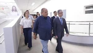 Hospital Regional de Palmeira dos Índios entra na fase final e recebe visita de autoridades