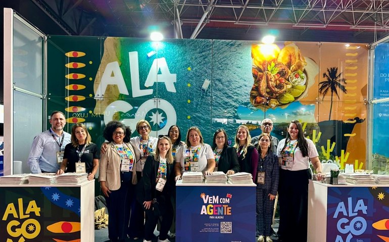 Setur promove Destino Alagoas para mais de 6 mil agentes de viagens no Travel Next Minas