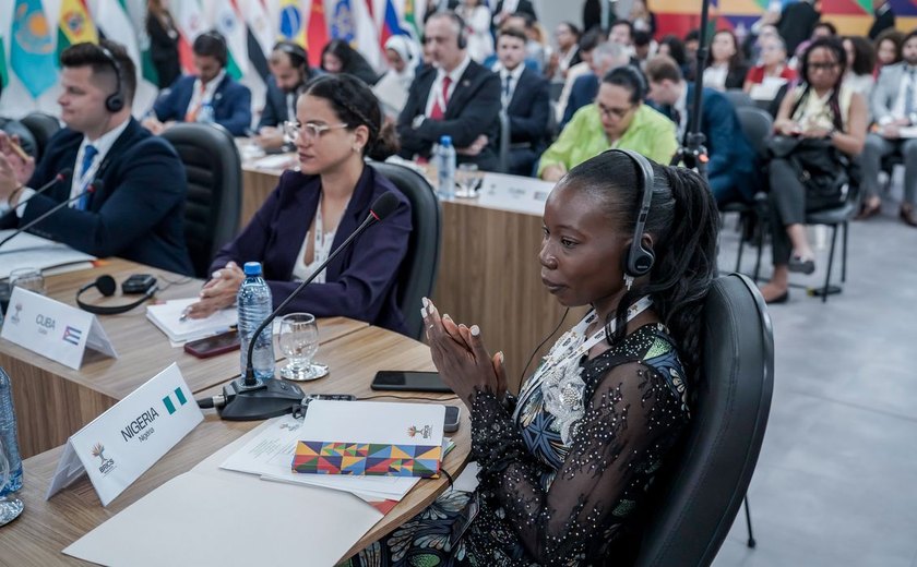 Cúpula da Juventude do Brics busca cooperação para mercado de trabalho