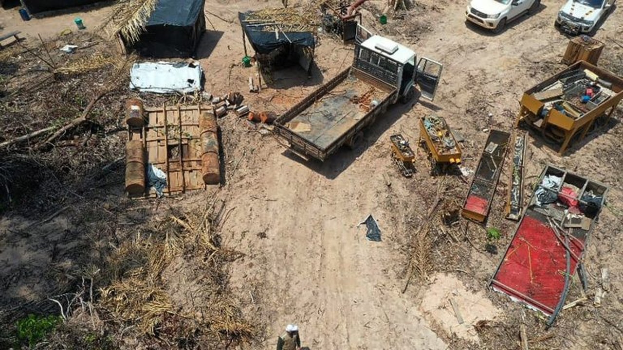 Comissão debate mineração ilegal no Brasil