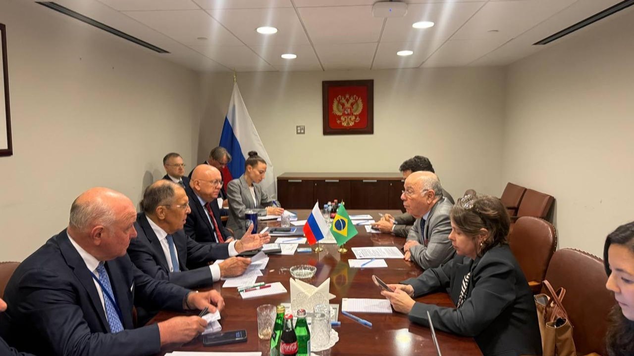 Conversas entre os ministros das Relações Exteriores da Rússia e do Brasil em Nova York