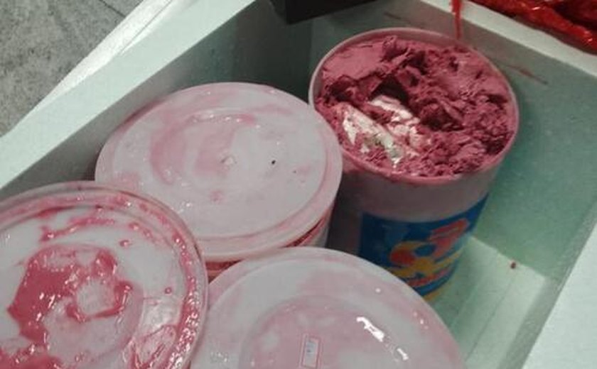 Mulher é presa com 8,6 kg de ''supermaconha'' em potes de sorvete no Aeroporto do Recife