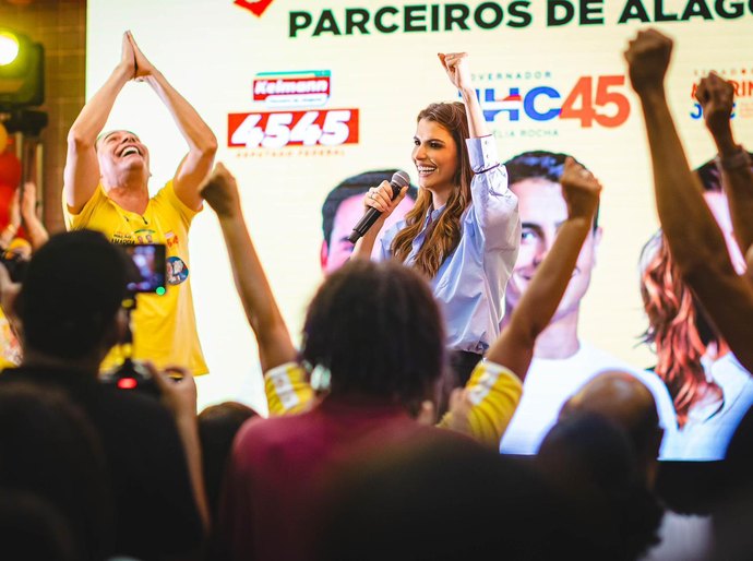 Marina JHC recebe o apoio de Kelmann Vieira e de lideranças no Benedito Bentes