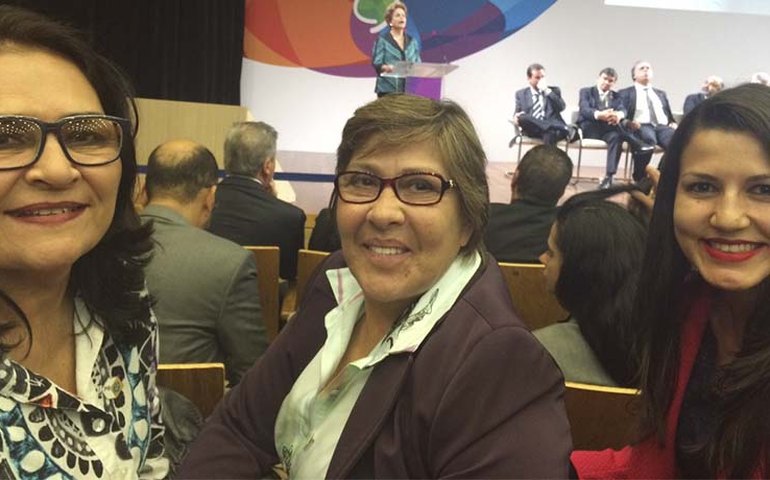 Prefeita de Arapiraca elogia empresária e diz que projeto transforma sofrimento em amor