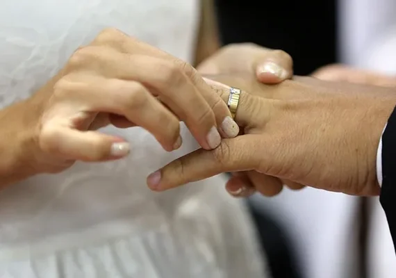 Justiça promove casamento coletivo em Maceió
