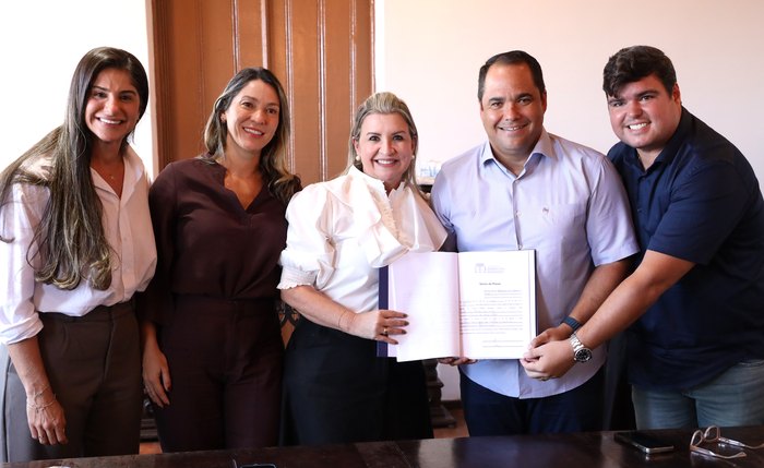 Medida visa formular e executar políticas públicas que promovam a equidade de gênero, a inclusão social e o acesso à moradia digna Medida visa formular e executar políticas públicas que promovam a equidade de gênero, a inclusão social e o acesso à moradia digna