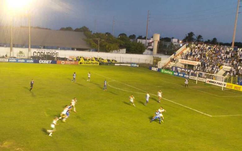 Coruripe empata com CSA e garante classificação para as semifinais
