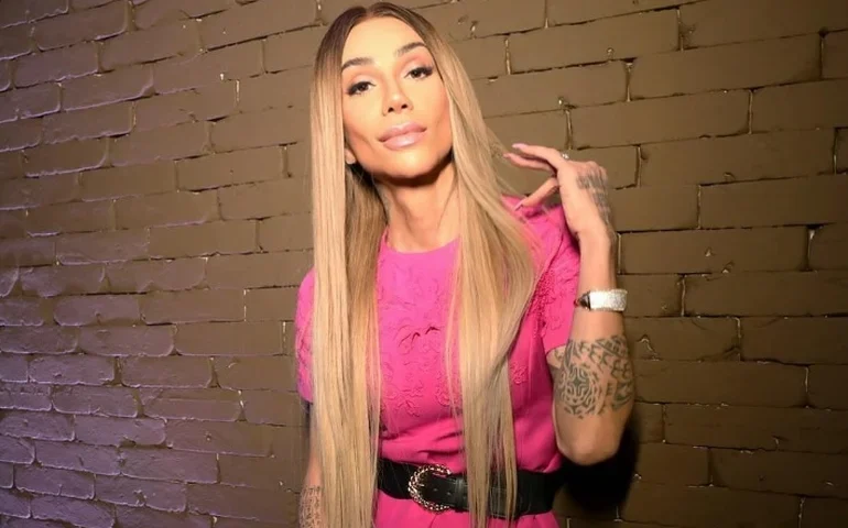 Maya Massafera detalha nova cirurgia no maxilar; relembre todas as intervenções feitas desde o início da transição