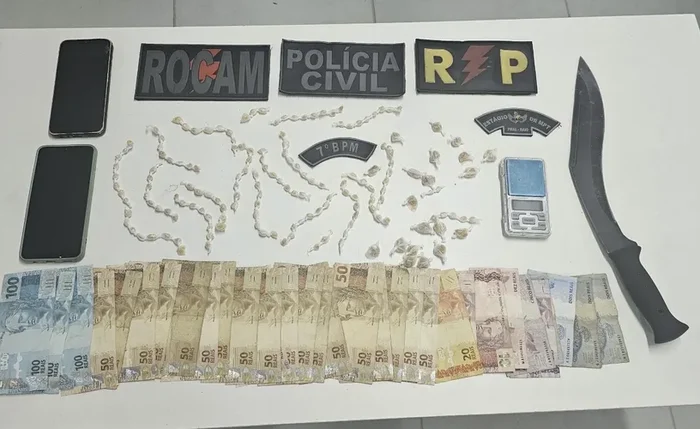 Suspeito mantinha aves em cativeiro para realizar a prática ilegal Suspeito mantinha aves em cativeiro para realizar a prática ilegal