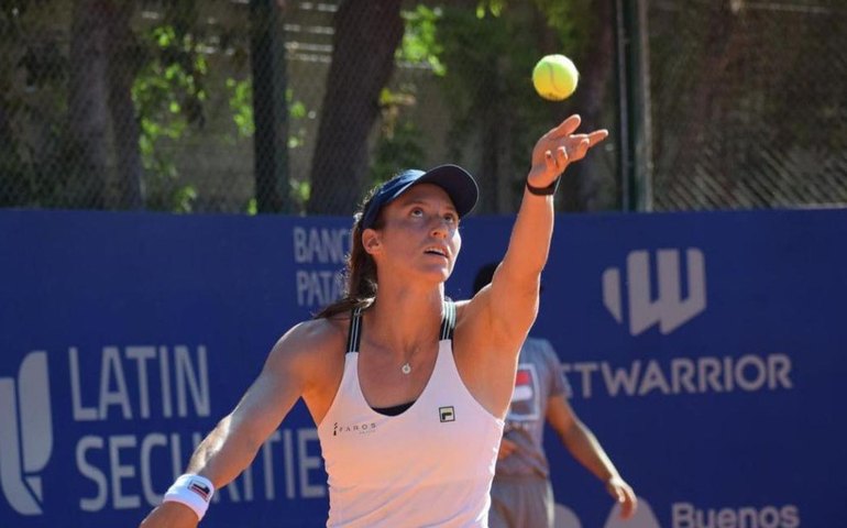 Luisa Stefani inicia pré-temporada e define primeiros torneios para 2023
