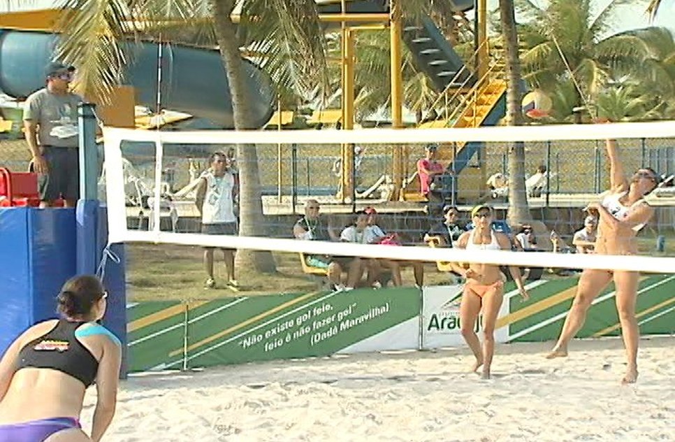 JUBS 02 - 01 35.mov.Still001.jpg