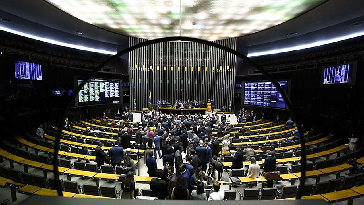 Derrubado veto na lei do aumento do consignado de servidores