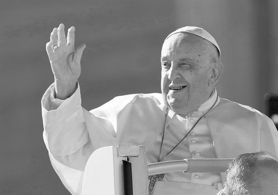 Papa Francisco morre, aos 88 anos, em Roma