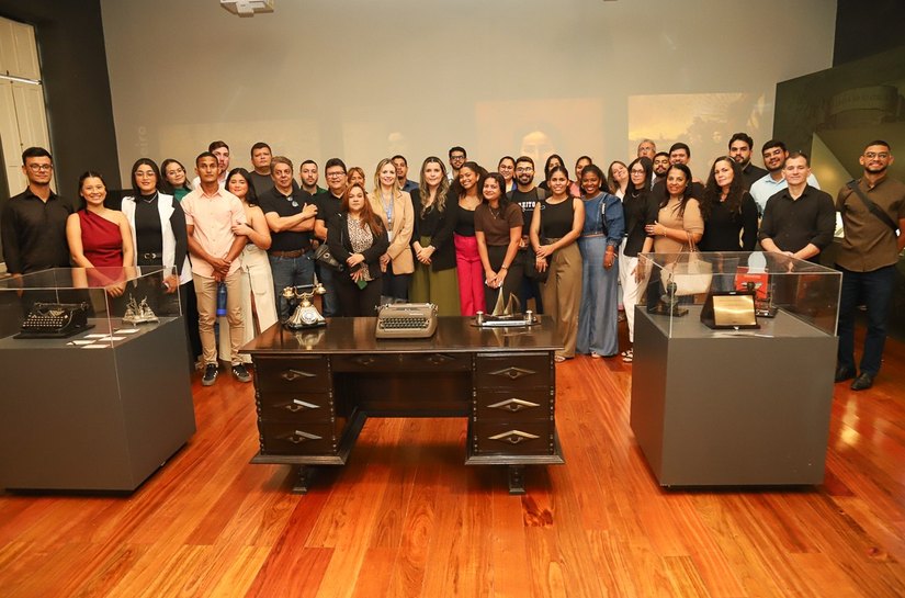 Centro de Cultura e Memória do TJAL recebe cerca de 40 estudantes de Direito